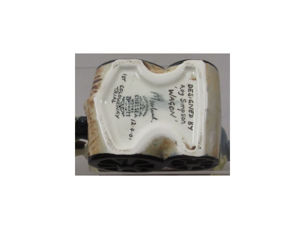 Wagon Collectable Novelty Teapot Moorland Pottery Stoke Art Pottery