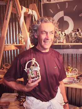 paul cardew of cardew teapots