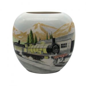 Steam Locomotive Winter Scene Design Vase Tony Cartlidge